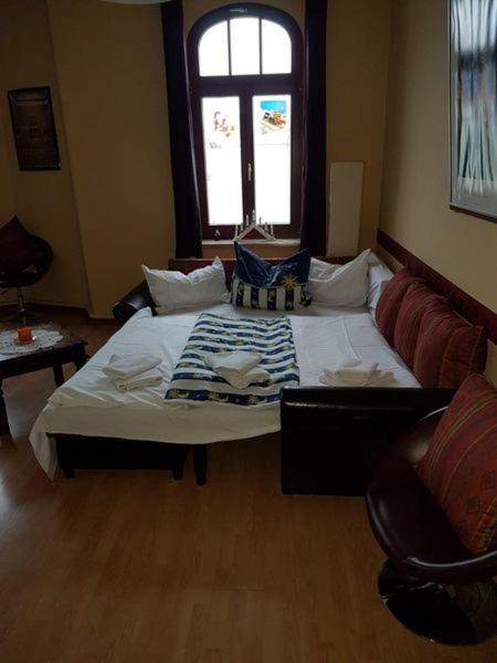 Grosse Ferienwohnung In Dresden-Lobtau Buitenkant foto